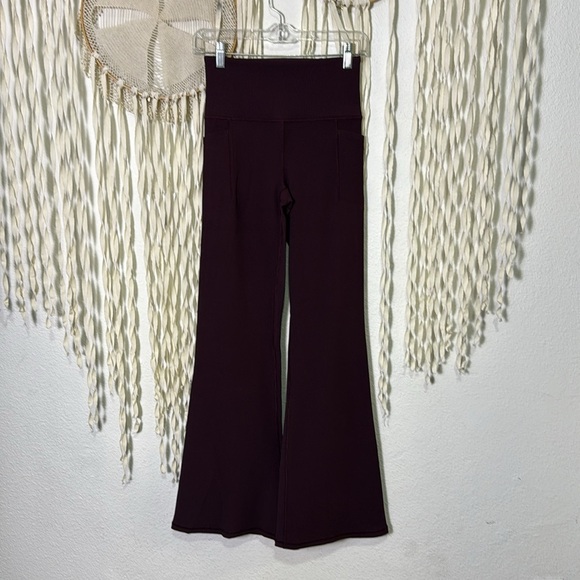 Athleta Maroon Color Salutation Stash Rib Flare At Pull On Pants Small - Picture 2 of 14